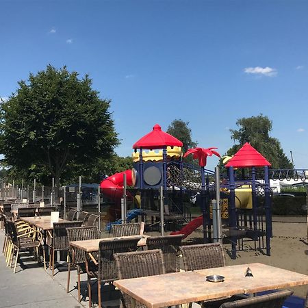 Vakantiepark De Oude Molen خروسبيك المظهر الخارجي الصورة