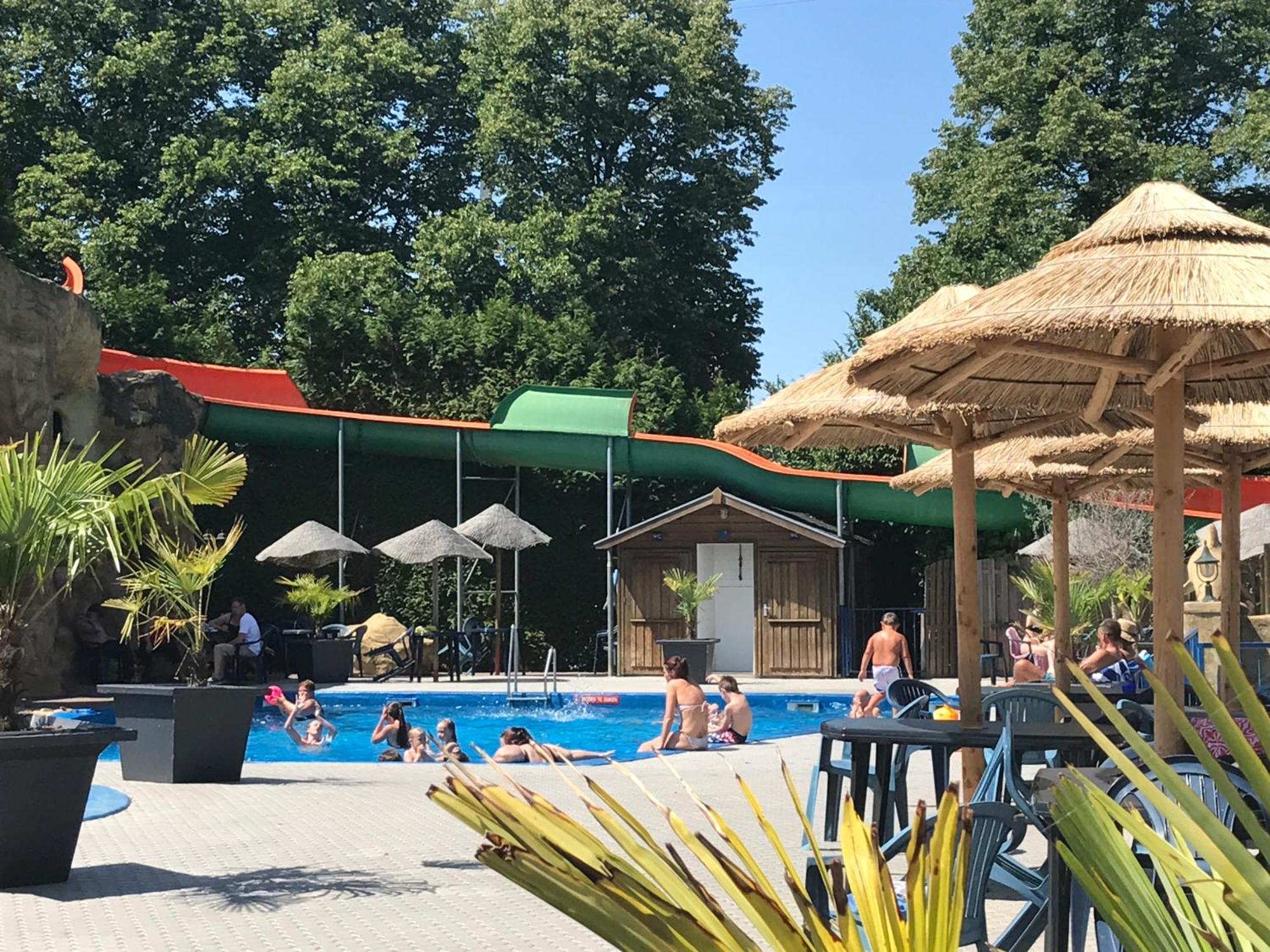 Vakantiepark De Oude Molen خروسبيك المظهر الخارجي الصورة